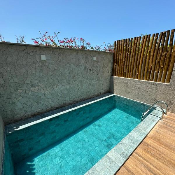 Casa com piscina pertinho da Praia l Milagres Hospedagens