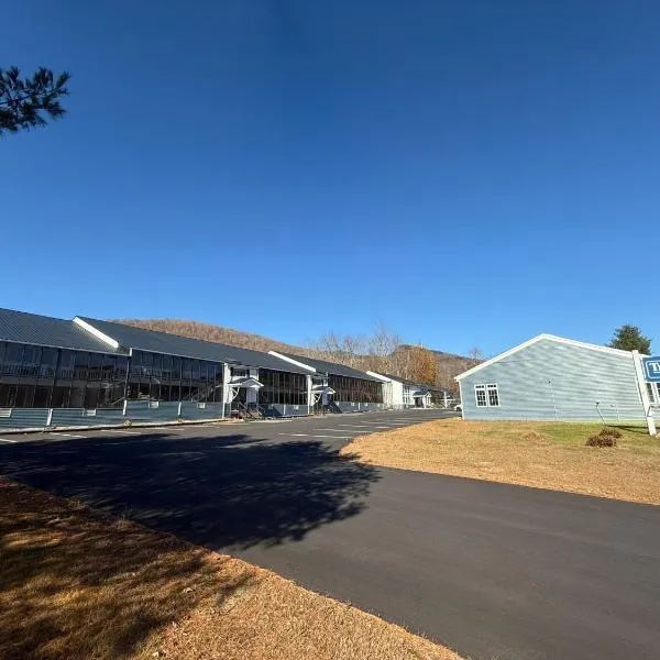 Travelodge by Wyndham Lincoln Near White Mountain, hotel in Lincoln