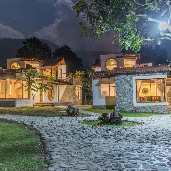 VILLAS JUCANYA Super Higienizadas, hotel in Panajachel