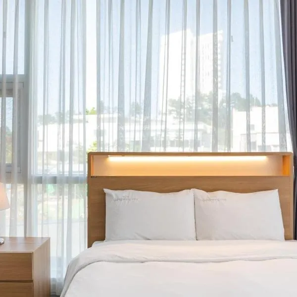 Gangneung Gyeongpodae Villa, hotel v destinaci Kangnung