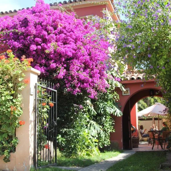 El Arbol Hostel, hotel in La Serena