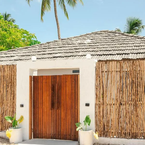 Zanzibari holiday home by Liv Zanzibar, hotel in Paje