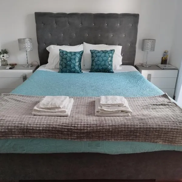 Alexia Room, hotel ve Funchalu