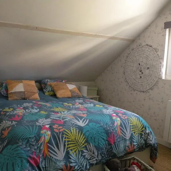 Chambre, hotel in Déville-lès-Rouen