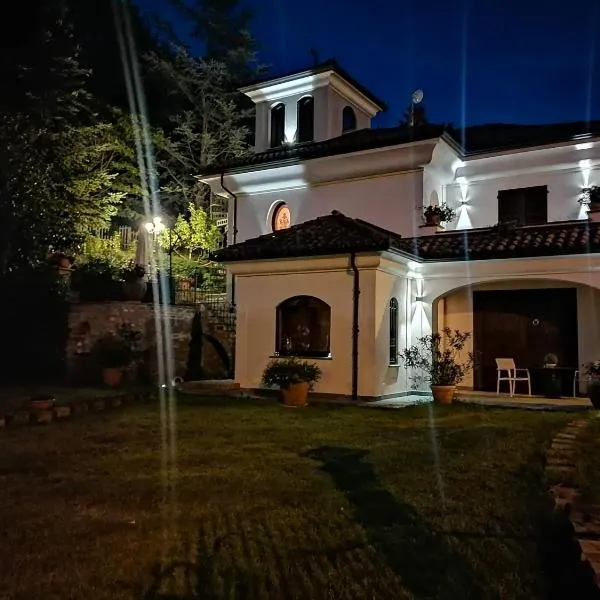 B&B Montisclari, hotel in Monchiero
