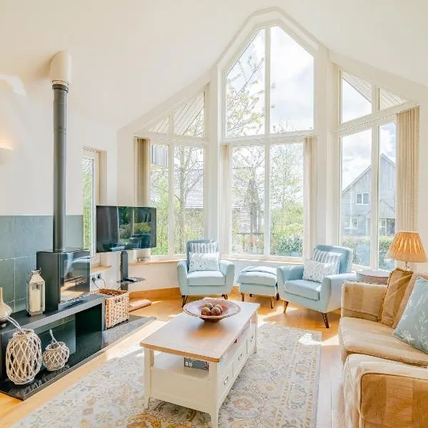 Twill Lodge - 4 Swandown, hotel a Cudworth