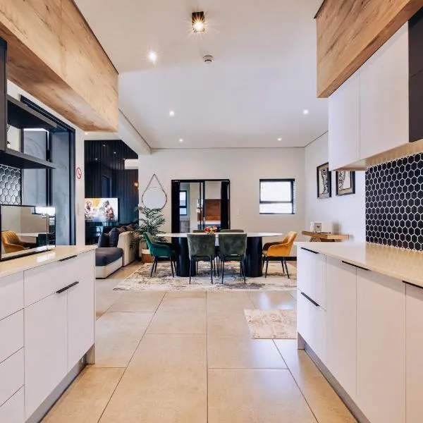 Phoenix Home, khách sạn ở Cape Town