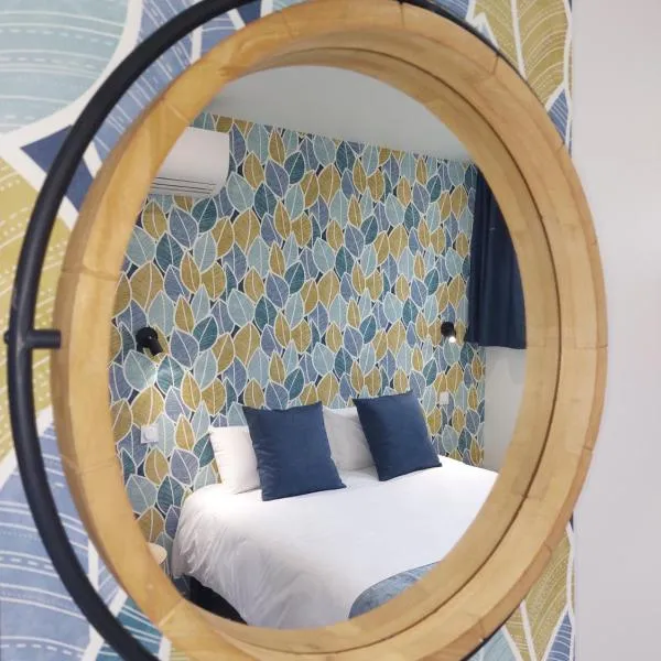 Logis Loire Hotel - Les Cocottes Restaurant, hotel in Les Rosiers-sur-Loire