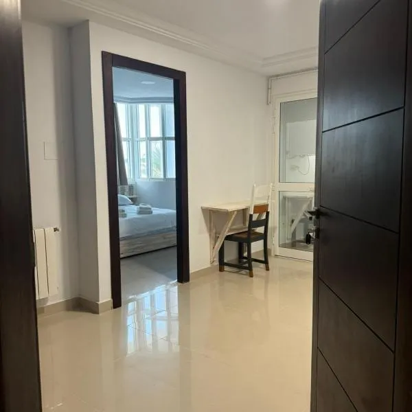 Les persiennes usées, hotel v destinaci Sfax