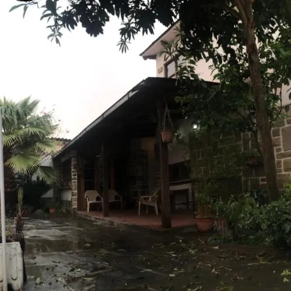 Hermosa Casa Familiar, hotel v destinaci Tarija