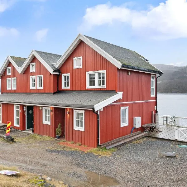 Tjeldsund Rorbu, hotel v destinaci Steinsland