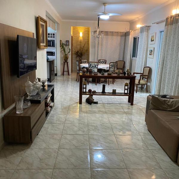 Casa confortável na Enseada - Foto 5