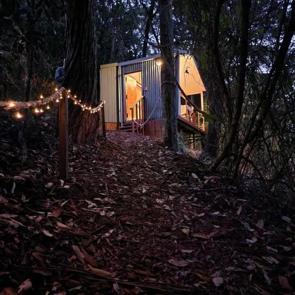 ZEN House Tiny house by the lake, hotel v destinaci Narara