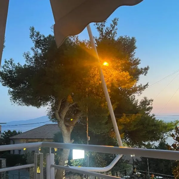 Saranda Aquamarine Sea View Condo, hotel in Sarandë