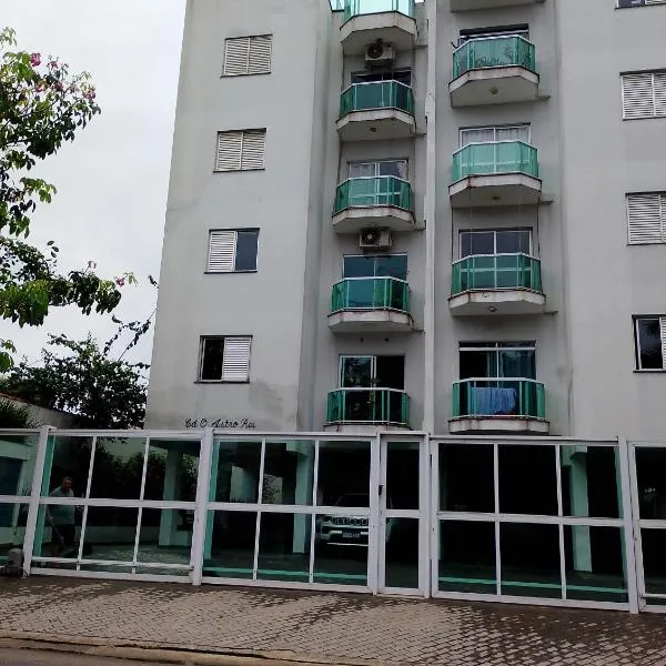 Apartamento Enseada, hotel in Guarujá