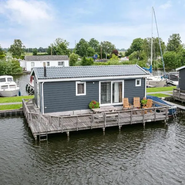 Grote Karekiet 24-22, отель в городе Брёкелен