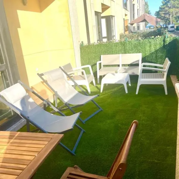 Fisterra Apartamento Primera linea de playa, hotel in San Martín de Arriba