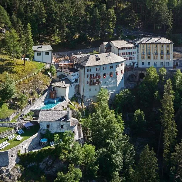 QC Terme Hotel Bagni Vecchi, hotel v Bormiu
