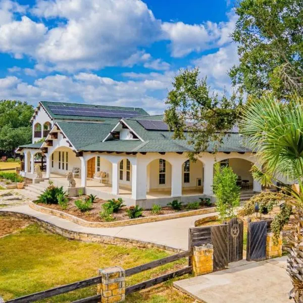 Casa Blanca in Texas Hill Country, hotel v destinaci Ingram