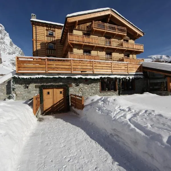 Hotel Miravidi a Cervinia: Breuil-Cervinia'da bir otel