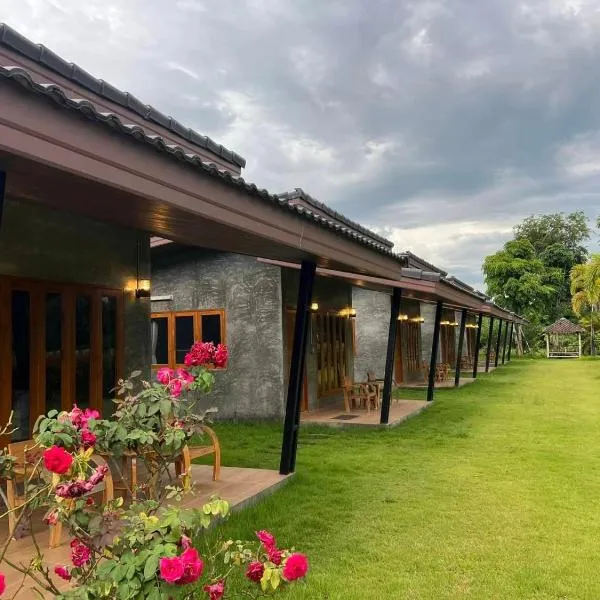 The Loft Baannaisuan, hotel v destinaci Čiang Rai