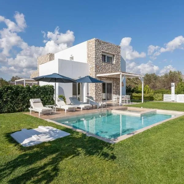 Ossiano Pool Villas,Heating Pool, 2 min drive to Haraki Beach & 10 min to Lindos, hotel u gradu 'Haraki'