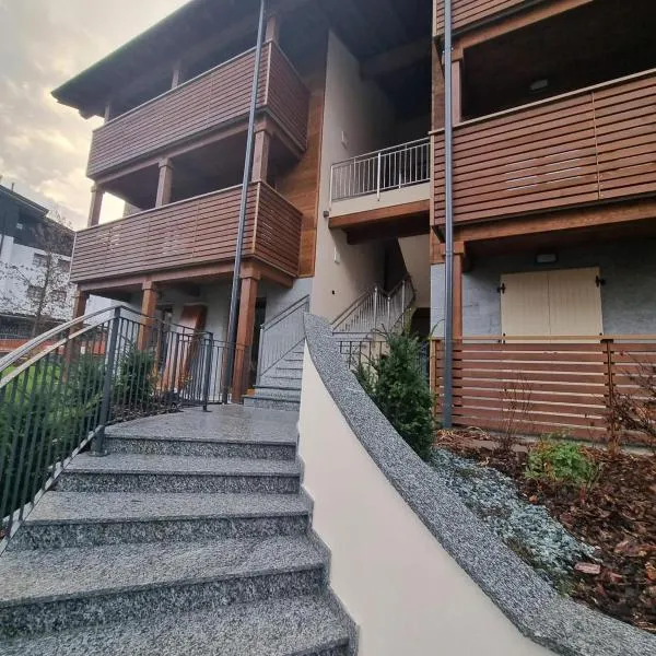The Nest - TRILO - WIFI - Box - Cortile - Magnolta, hotel in Aprica