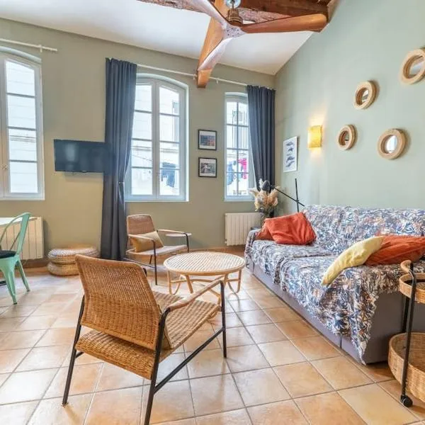 Superbe Apt cosy entre Gare et Vieux-Port, hotel in Marseille