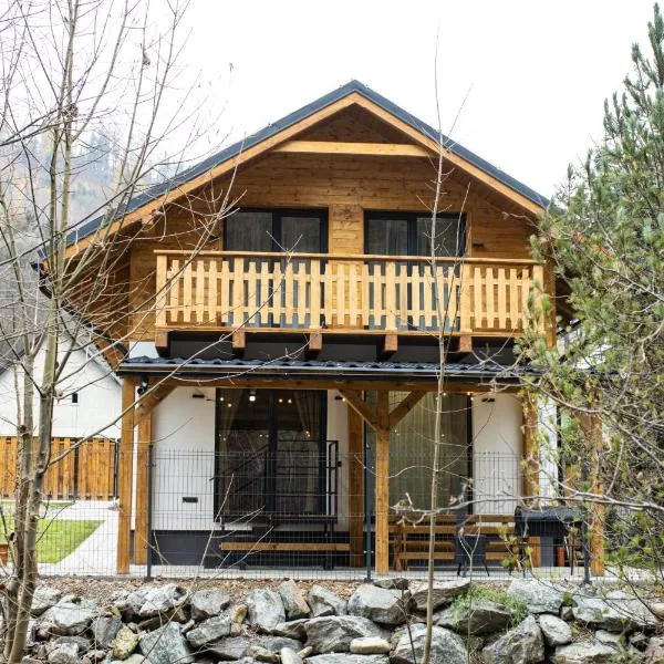 Resort Biela Skala - CHALETKA Chopok Jasná Juh, hotel in Bystrá