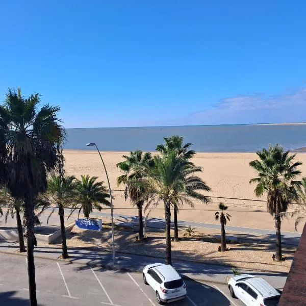 PLAYA PASEO MARITIMo, hotel en Sanlúcar de Barrameda