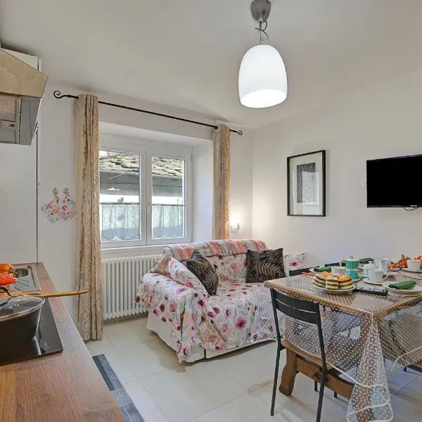 Ornavasso Apartments, viešbutis mieste Ornavaso