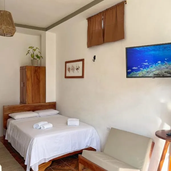 El Encanto de Mimi，位于阿约拉港的酒店