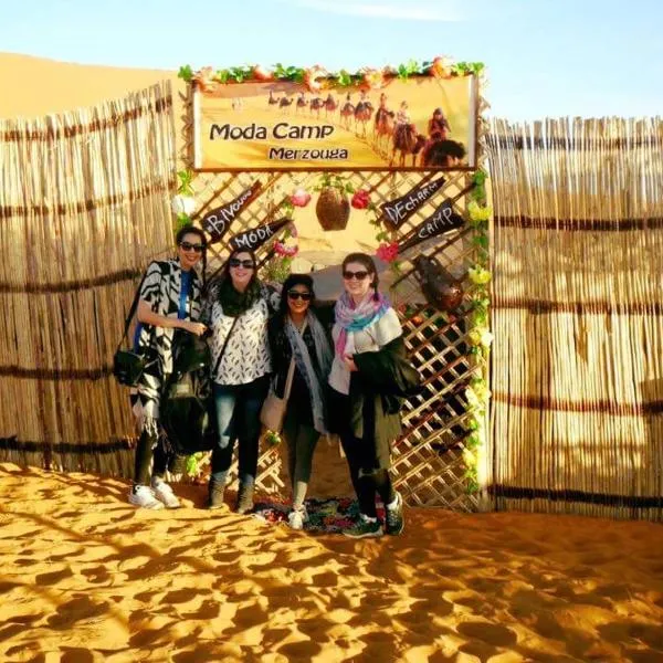 Moda Camp merzouga tours Quad Sunboarding ATV, ξενοδοχείο σε Merzouga