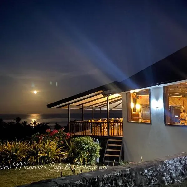Seaview Moonrise Café, hotel v destinaci Alcoy