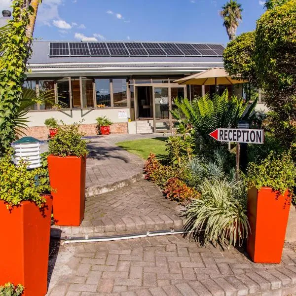 Twins Guesthouse NO LOAD SHEDDING, hotel in King Williamʼs Town