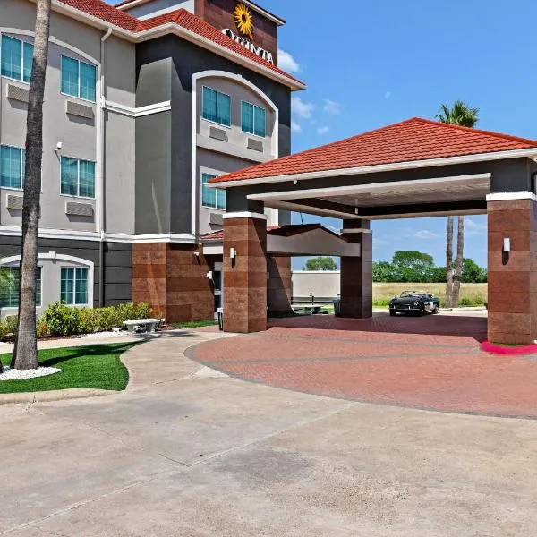 La Quinta Inn Suites by Wyndham Raymondville Harlingen, hotel a Raymondville