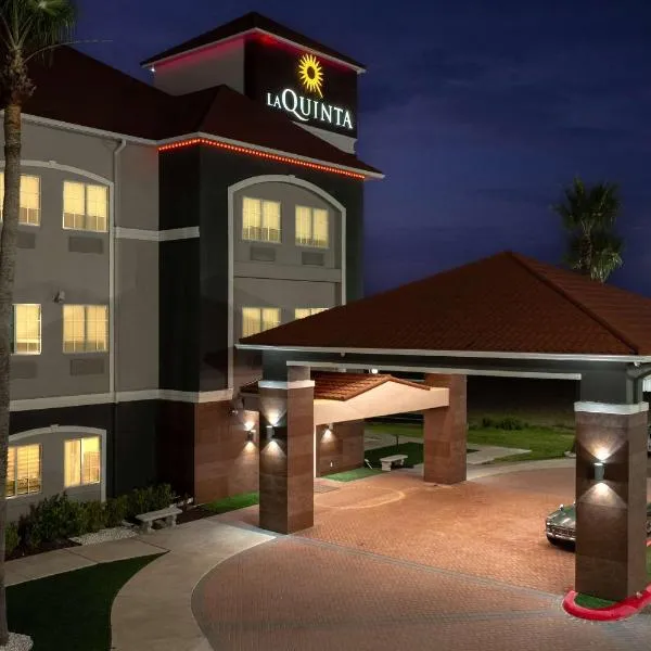 La Quinta Inn Suites by Wyndham Raymondville Harlingen, Hotel in Raymondville