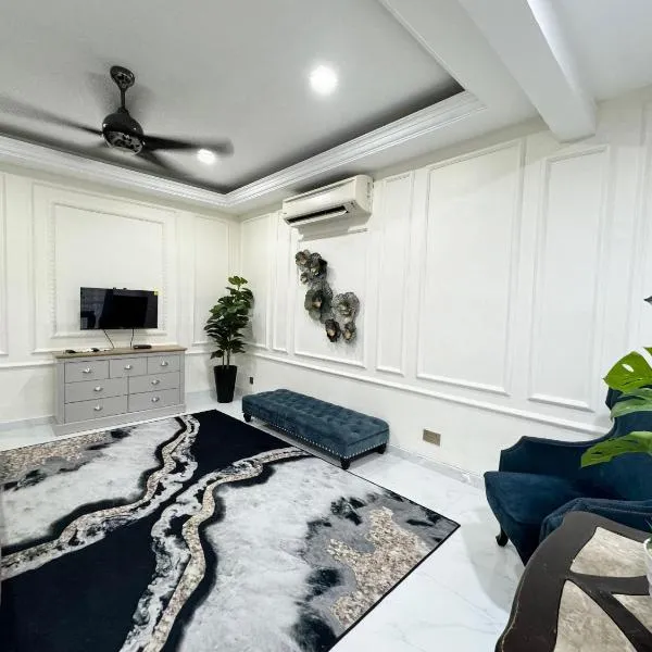 Modern 4BR Melawati Mall, KL EastMall, Zoo Negara, UIA IIUM、クアラルンプールのホテル