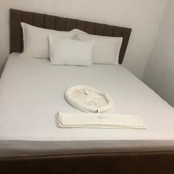 Hotel Parami, hotel v destinaci Moratuwa
