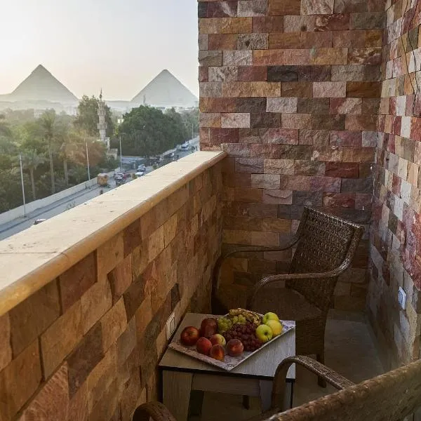 Sand pyramids hotel, hotel in Cairo