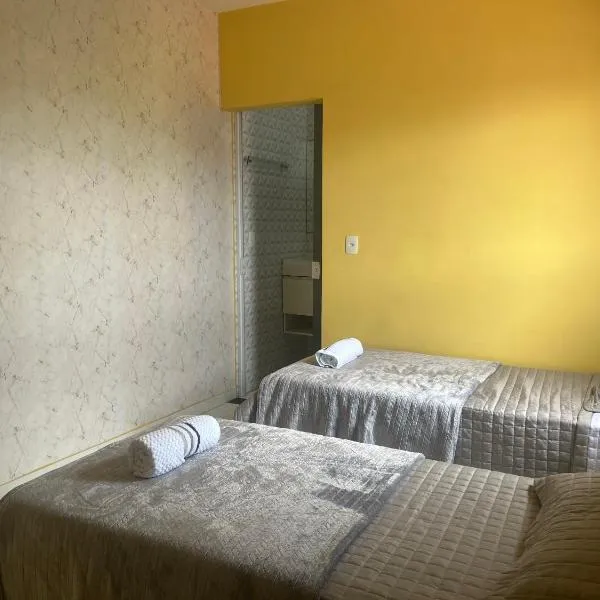 Suite 2 próx ao autódromo, hotel in São Paulo
