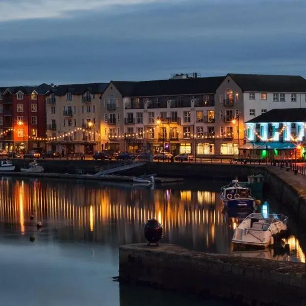 Catherine's Place by the sea: Dungarvan şehrinde bir otel