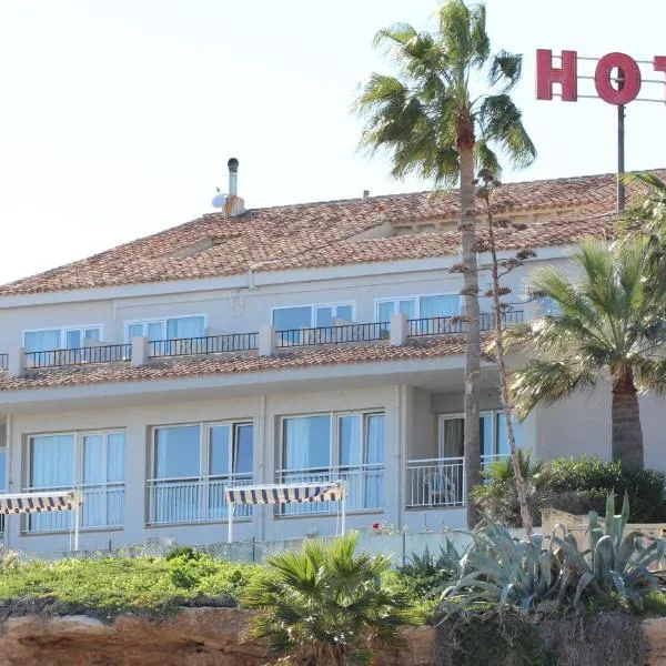 Hotel La Riviera – hotel w mieście Albir