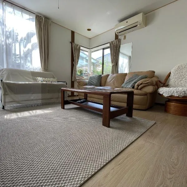 Slowhouse ZUSHI、逗子市のホテル