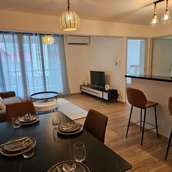 T2 cosy avec place de parking, hotel in Mamoudzou