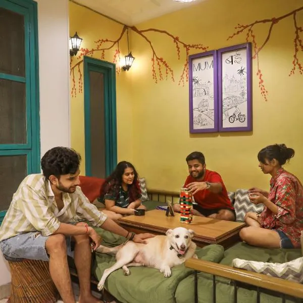 Hostel Mantra, hotel v Bombaji