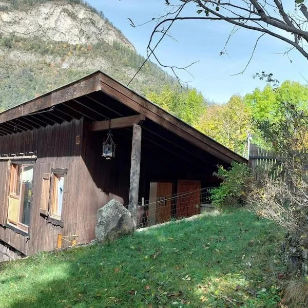 Mini chalet dans le Mercantour, hotel a Colmars