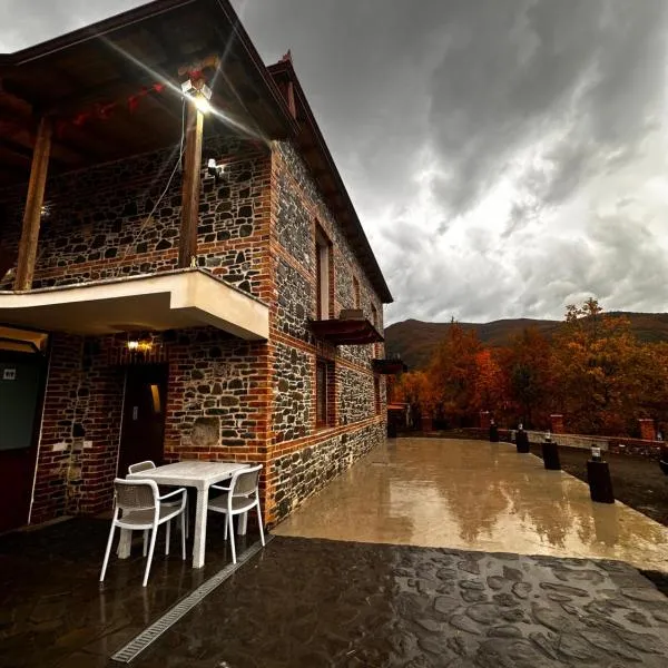 Nia's Farm, hotel v destinaci Librazhet