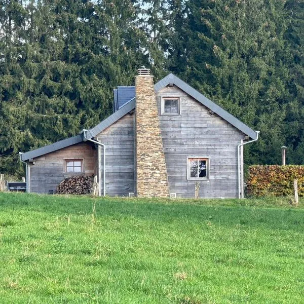 Le Chalet De Saint-Hubert, hotel di Saint-Hubert