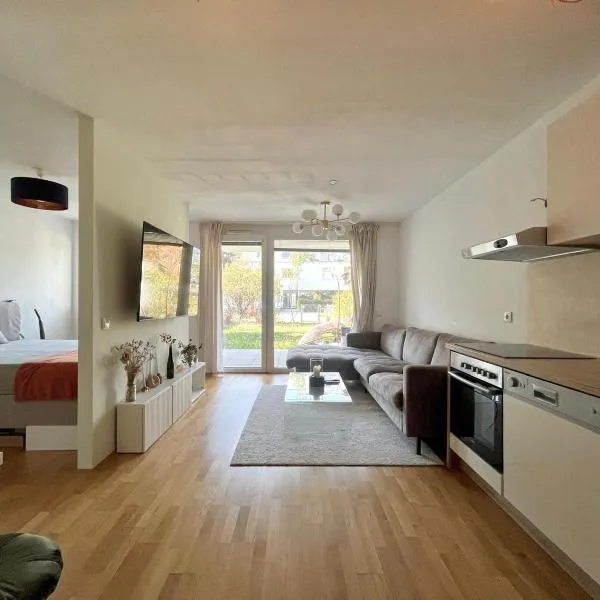 Wohnung mit Garten in 1230 Wien, hotel ve Vídni